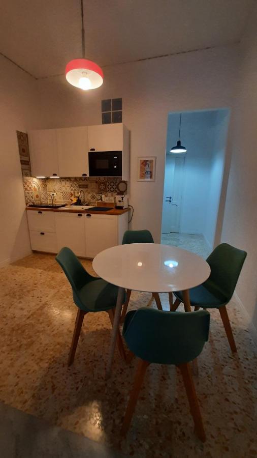 Palazzetto Di Neubourg Apartment Naples Exterior photo